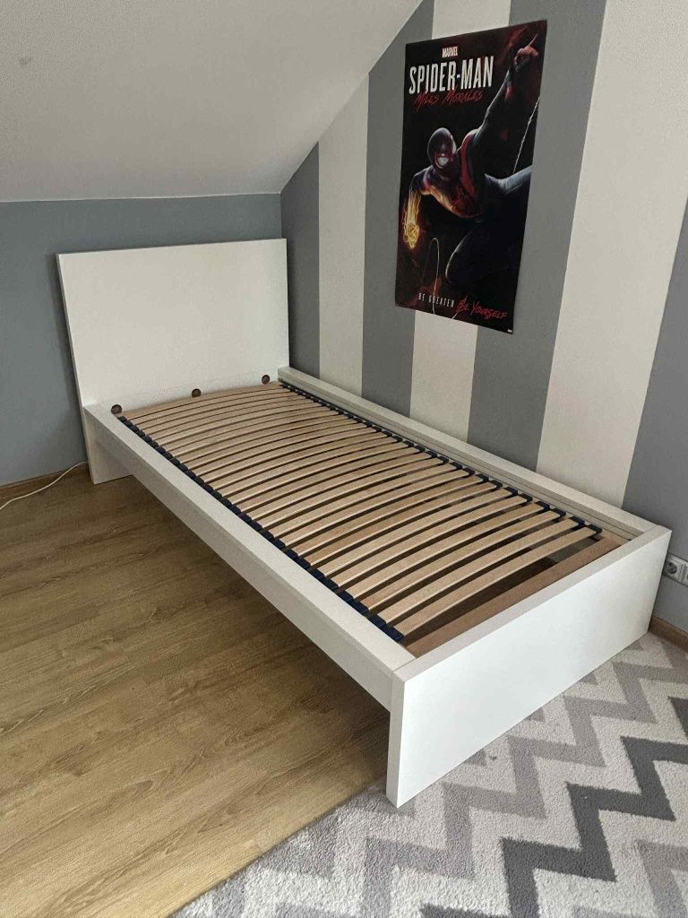 Łóżko MALM z IKEA 90/200