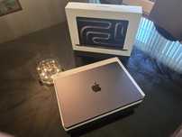 MacBook Pro M4 Pro 14” | 14 CPU / 20 GPU / 24 GB RAM / 1 TB SSD | Open
