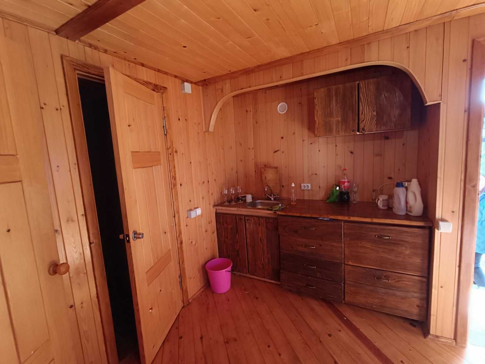 Продається діюча Вілла + земля, у курортному місті Східниця!