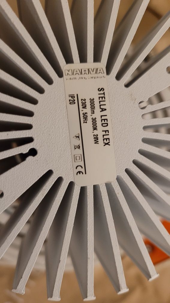 Lampa LED do sufitów podwieszanych