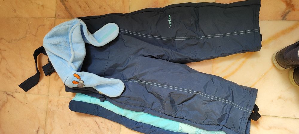 Fato neve, botas , gorro para criança, 3 anos , como novo