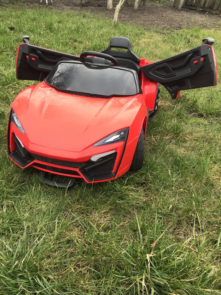 Дитячий автомобіль Lykan QLS-1588 Hypersport 4WD червоний