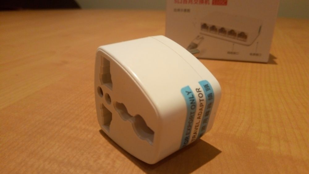 Switch 5 Portas de 100 Mb - Só 4 eur