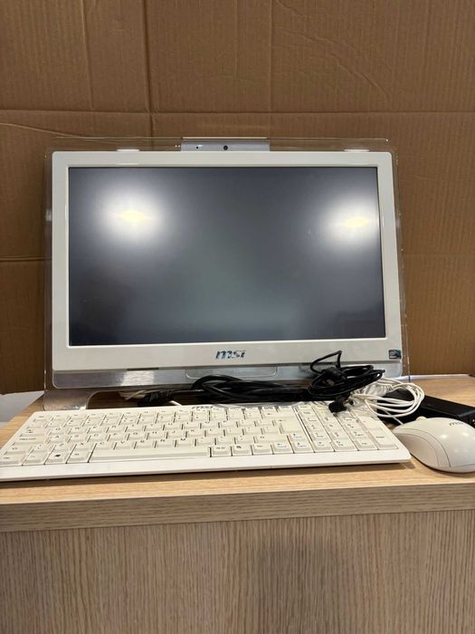 Computador MSI All in One – Excelente estado!