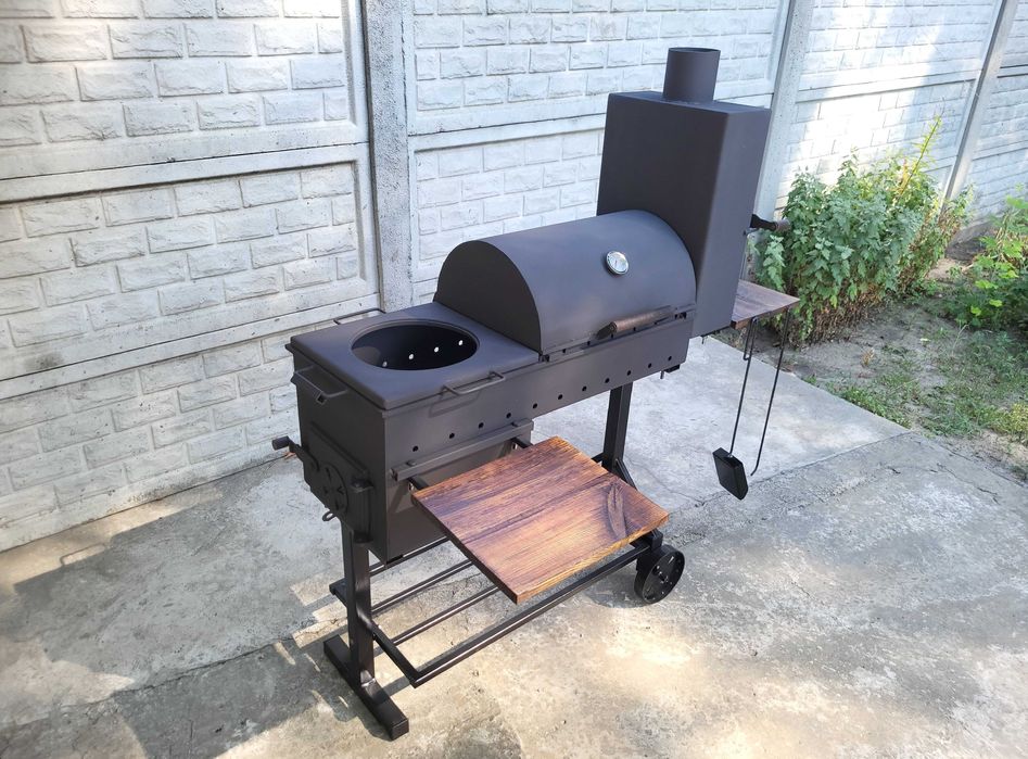 Багатофункціональний Мангал Барбекю з Коптильнею та Пічкою для Казана