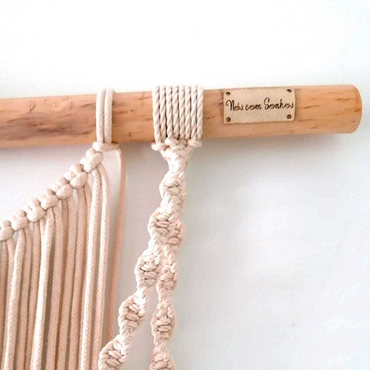 Painel de parede em macramé (Anicha)