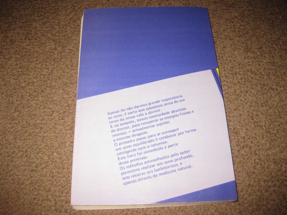 Livro "A Cura da Insónia Pela Medicina Natural" de Emilío Salas