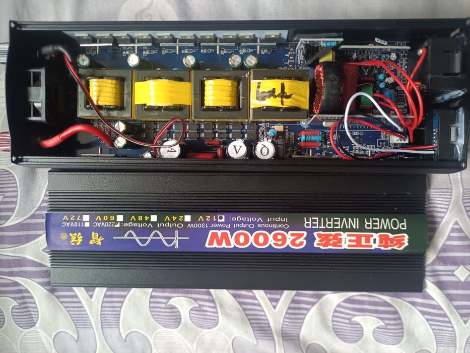 Оптимальний інвертор інвектор преобразователь чистий синус 12в 24в 220