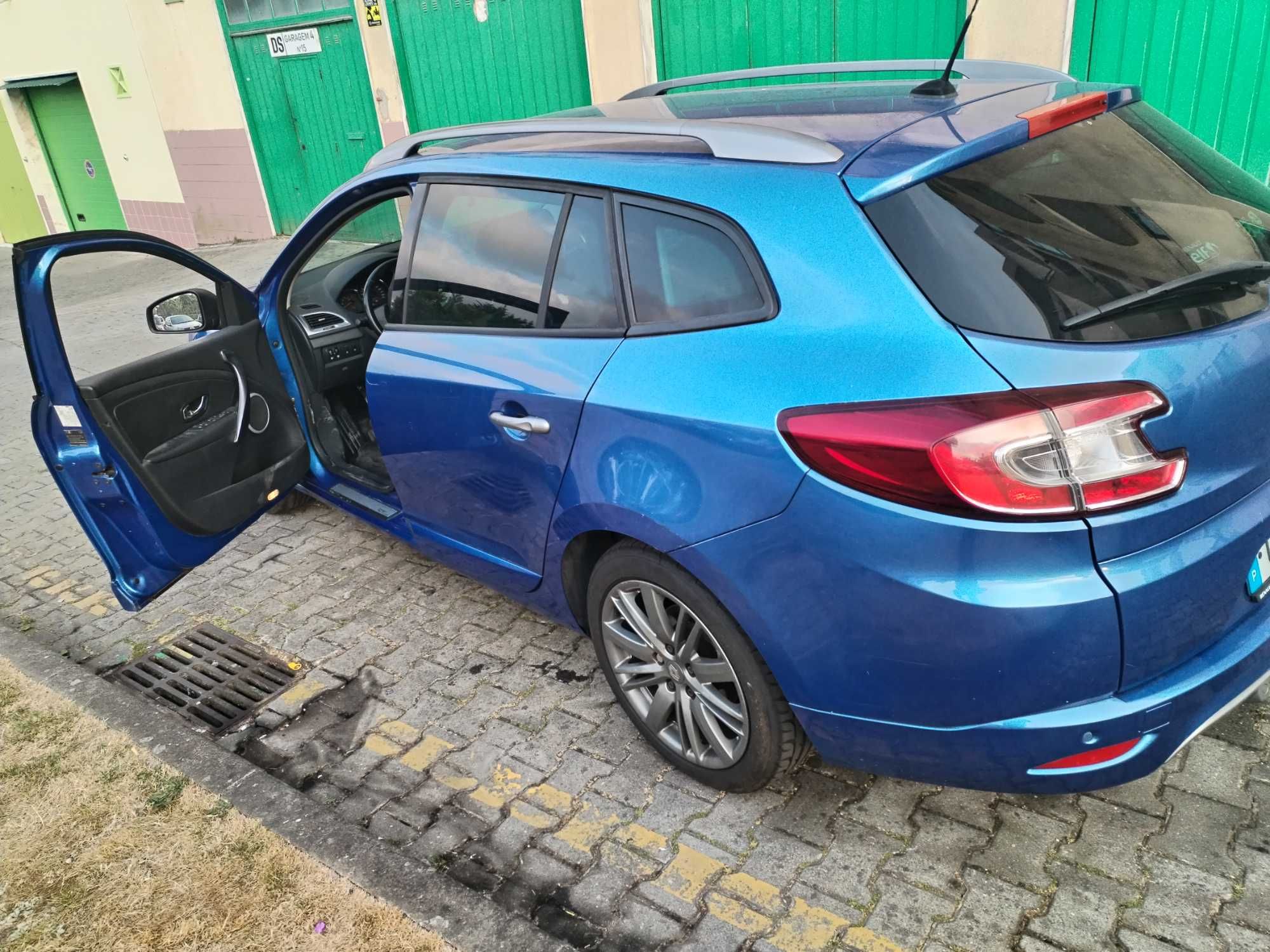 Carrinha Renault megane 3 1.5dci gtline com 154000kmsem bom estado