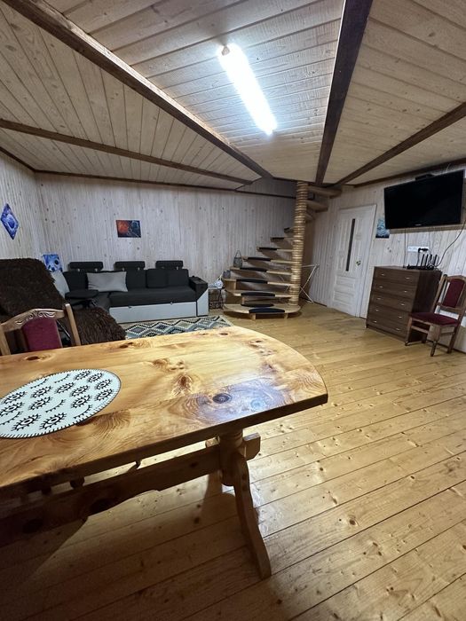 Проживання оренда котедж будинок Ворохта подобово, відпочинок Карпати