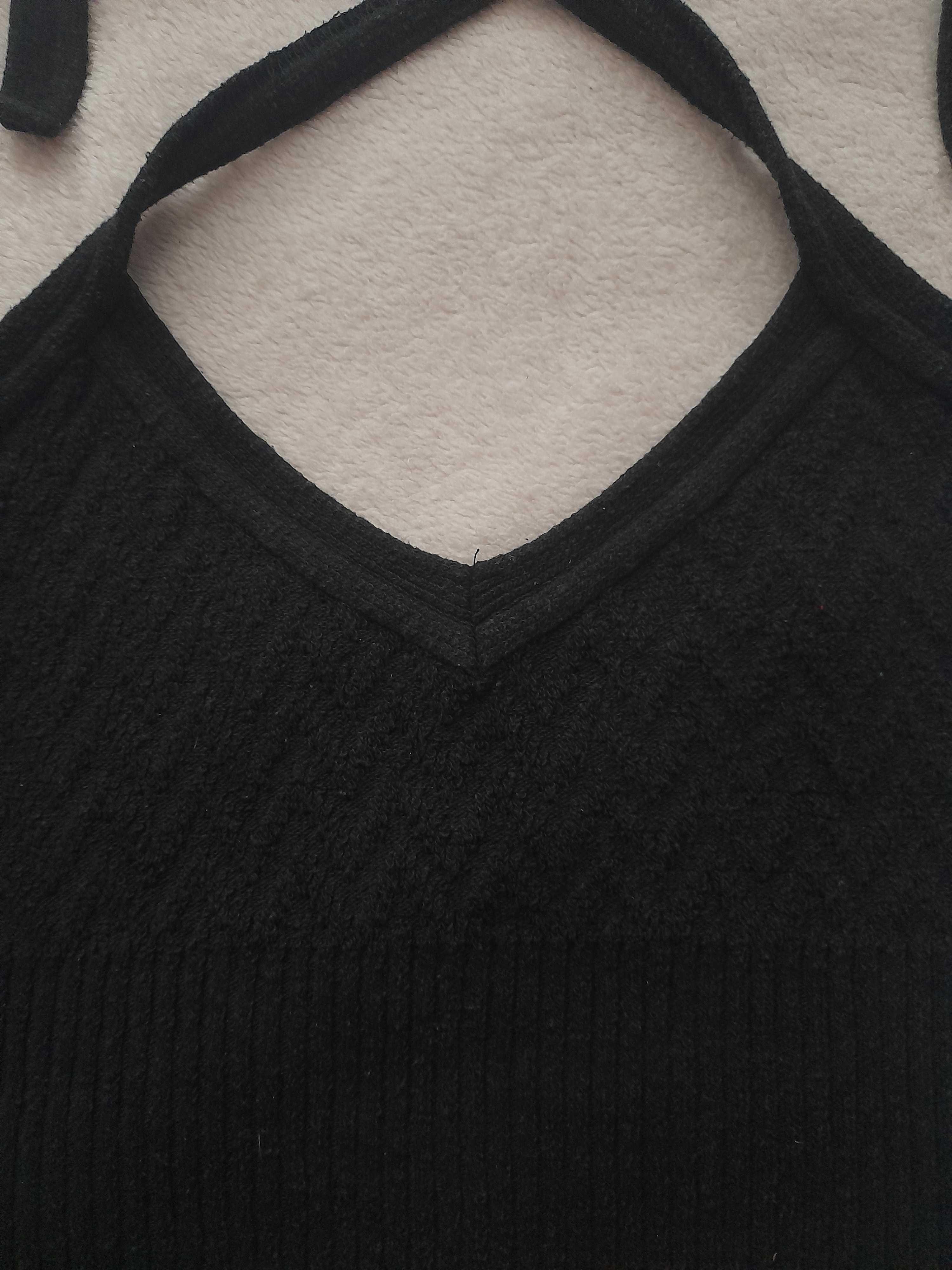 Top dekolt typu halter L