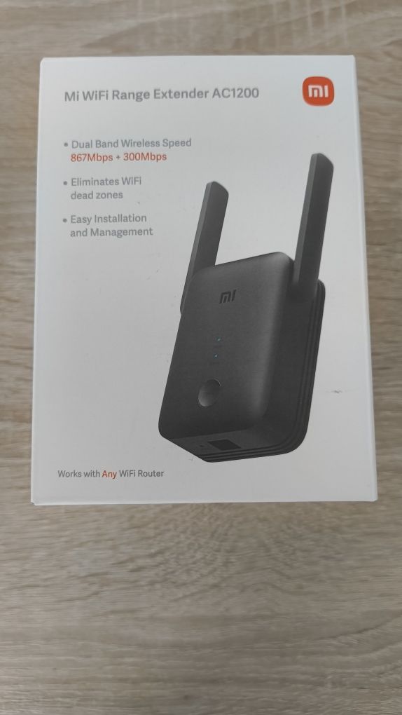 Ретранслятор WI Fi range extender ac 1200