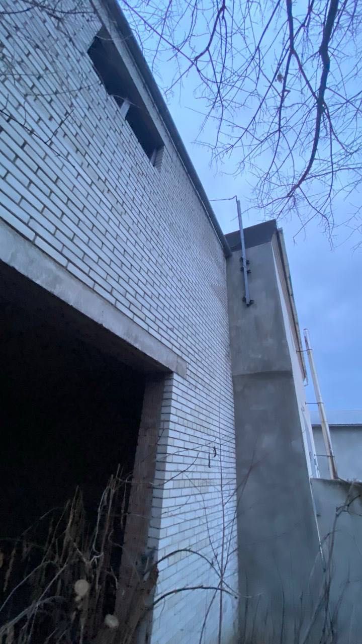 Гаражі (два) на Східному, вул. Лесі Українки