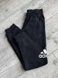 Adidas czarne damskie spodnie dresowe rozm-S