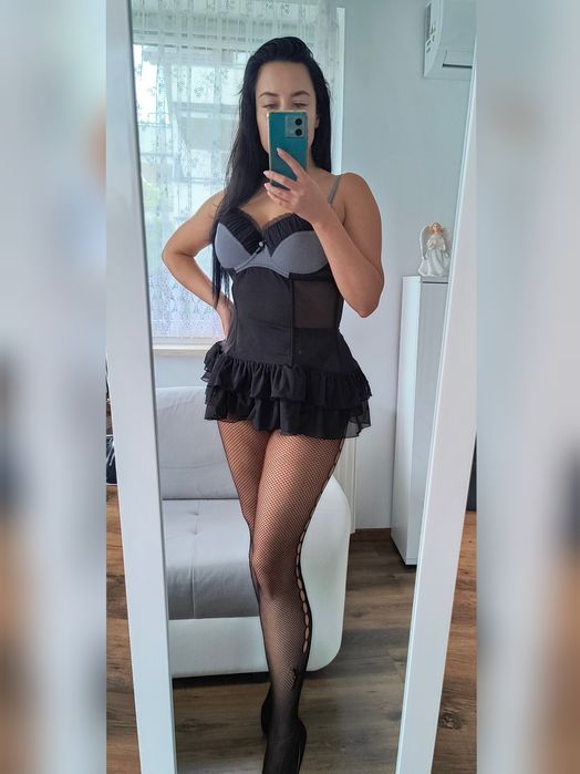 Czarna koszulka nocna