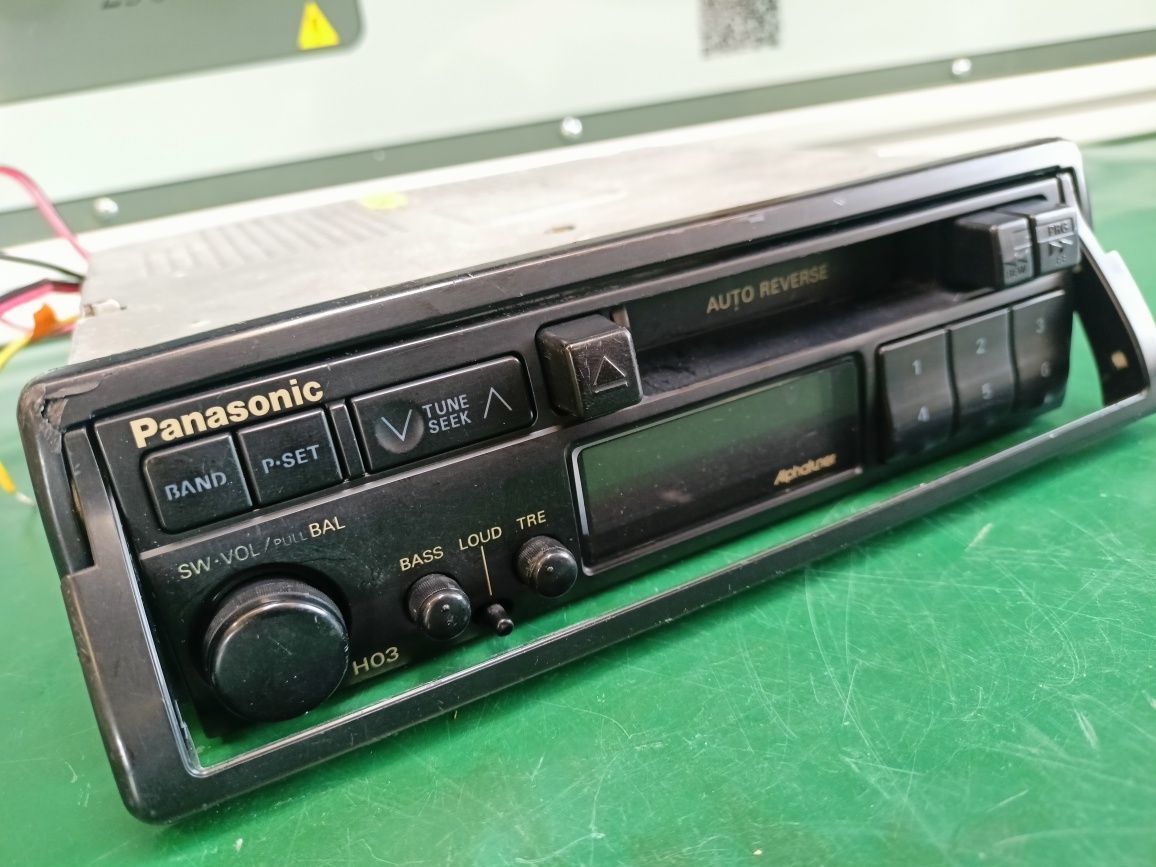 Radioodtwarzac Panasonic, kaseciak, radio samochodowe