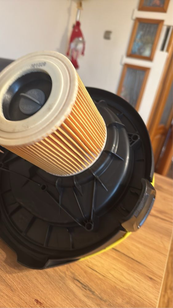 Odkurzacz karcher WD 3 Battery Premium wraz z baterią i ładowarką