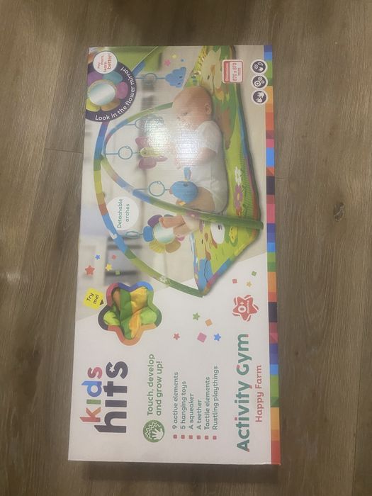 Продам новий Ігровий килимок Kids Hits з дугами.