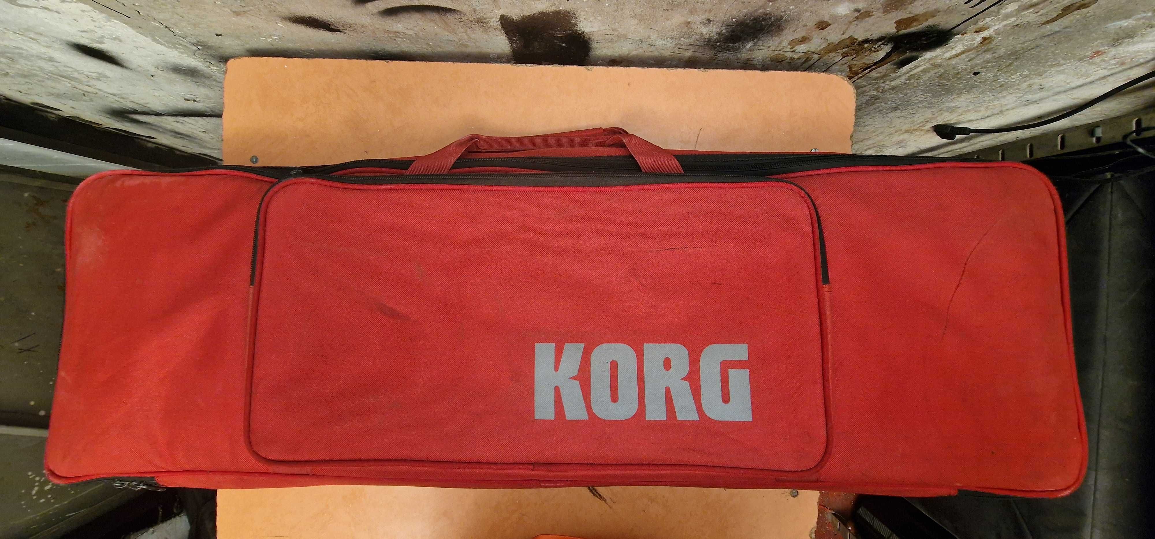 Korg Kross 2 - plus oryginalny czerwony pokrowiec. Stan B.dobry
