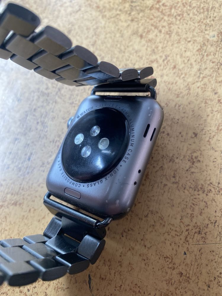 Apple Watch Series 3, 42mm