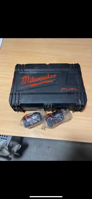 Wyrzynarka Milwaukee FBJS m18_2 baterie 5.0Ah_