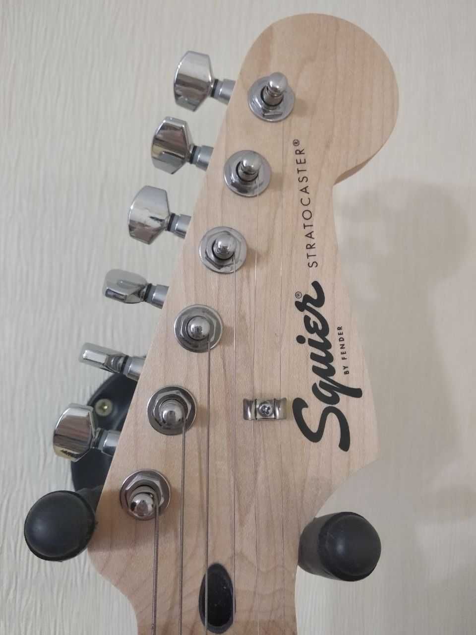 Электрогитара Fender Stratocaster Sonic 2023