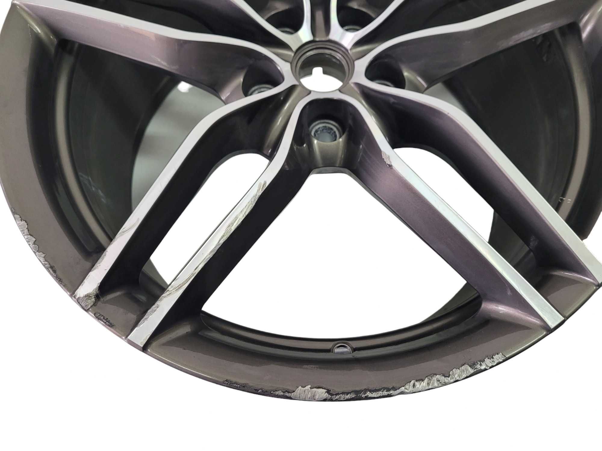 Ferrari FF 599 - felga tylna tył - 275586 - 20 x 10.5 ET 53.4