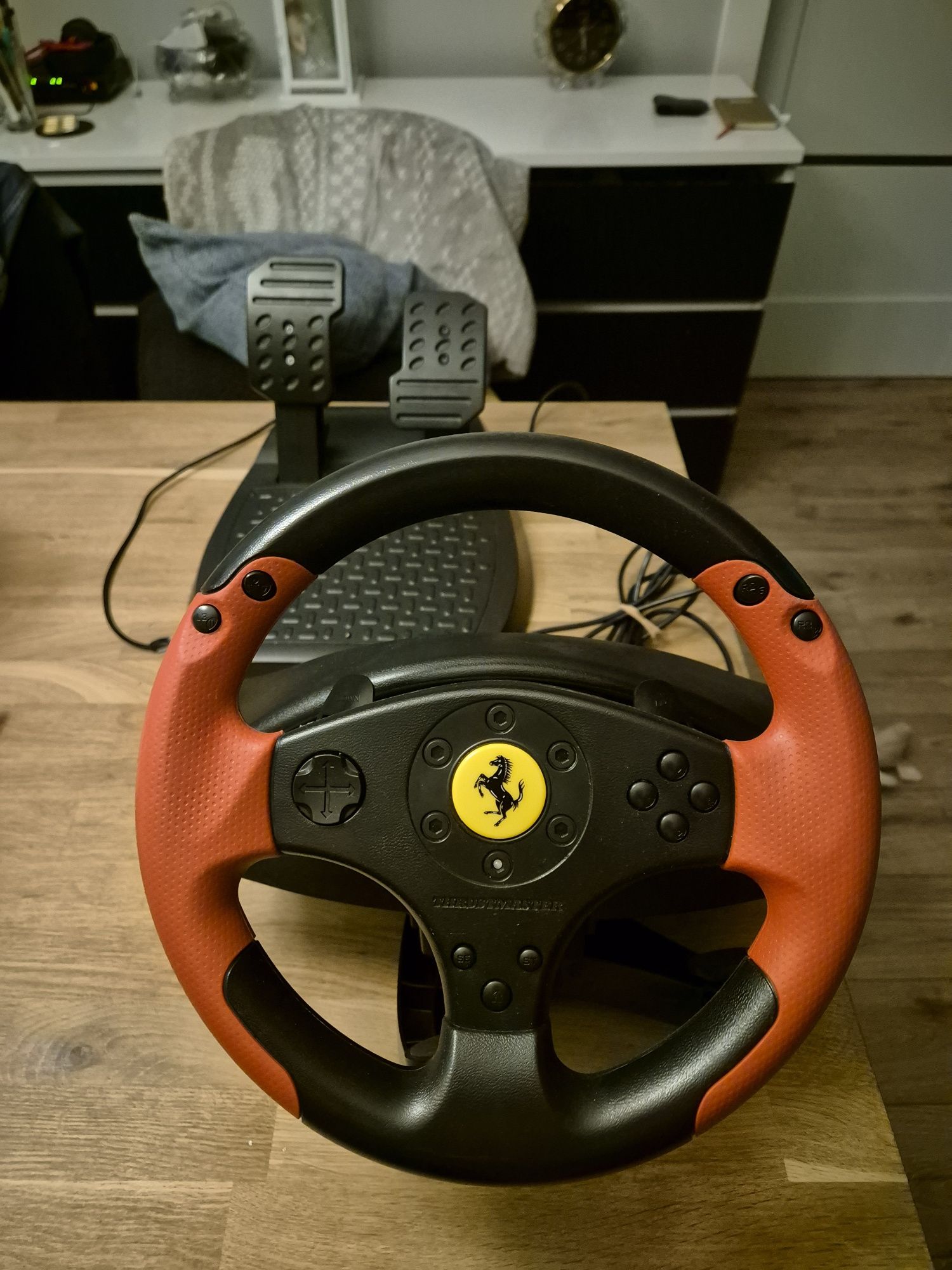 kierownica thrustmaster