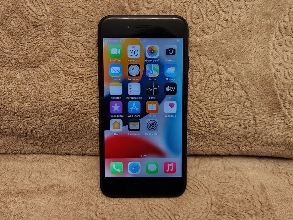 Apple айфон SE2 64 Гб  iphone