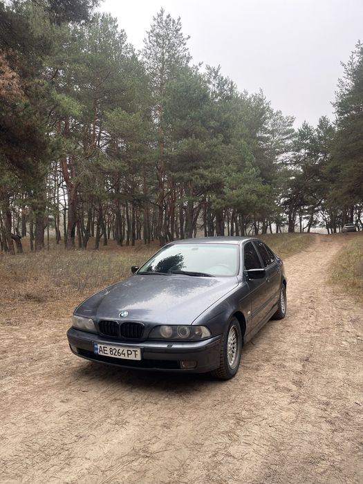 Продам BMW E39 2.5 Vanos