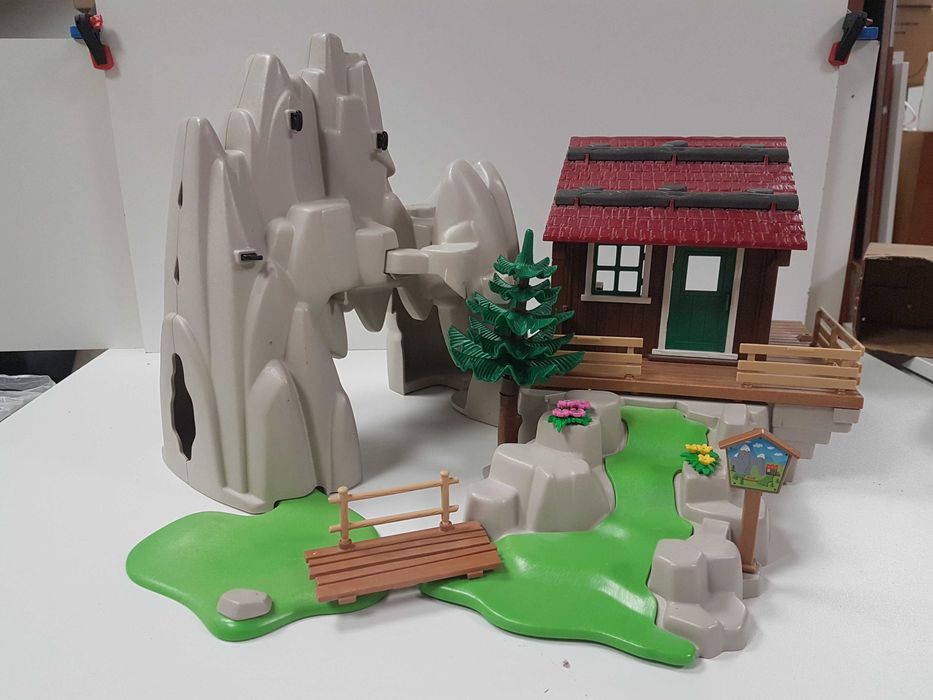 Playmobil Action 9126 Skała do wspinaczki z chatą