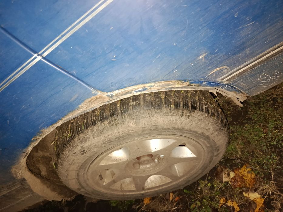 Продам Форд сієрра 2.0 не на ходу