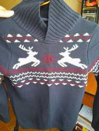 Детский свитер с оленями