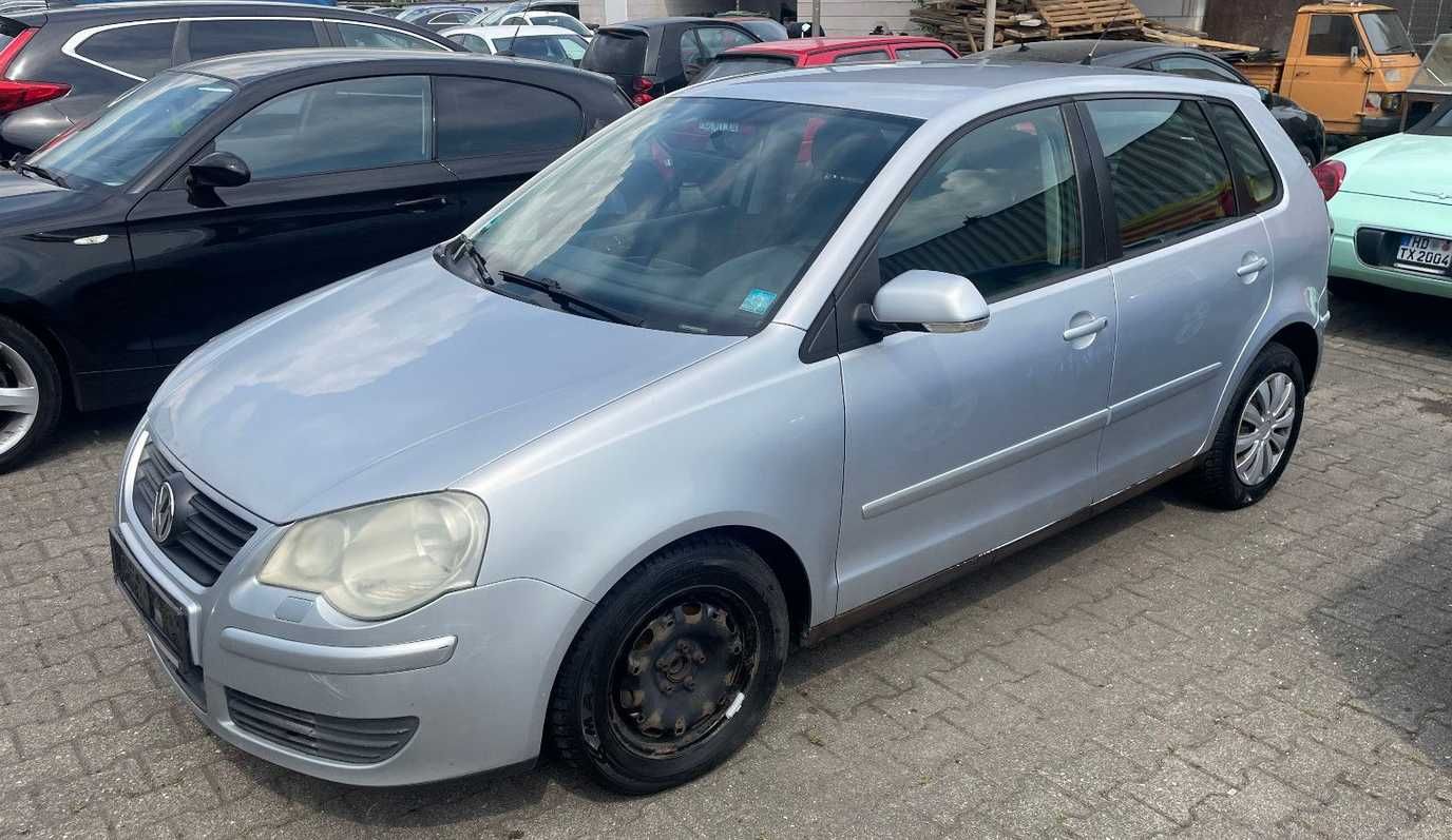Vw Polo 9n Lift 1,4 Automat 2006 5-drzwi Klima Uszkodzony Z Niemiec