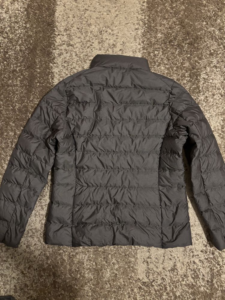 Пуховик жіночий Uniqlo ultra light down, L
