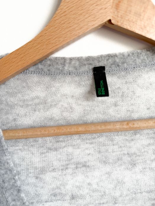 Szary kardigan cienki 100% wełna miękki delikatny puszysty sweterek S