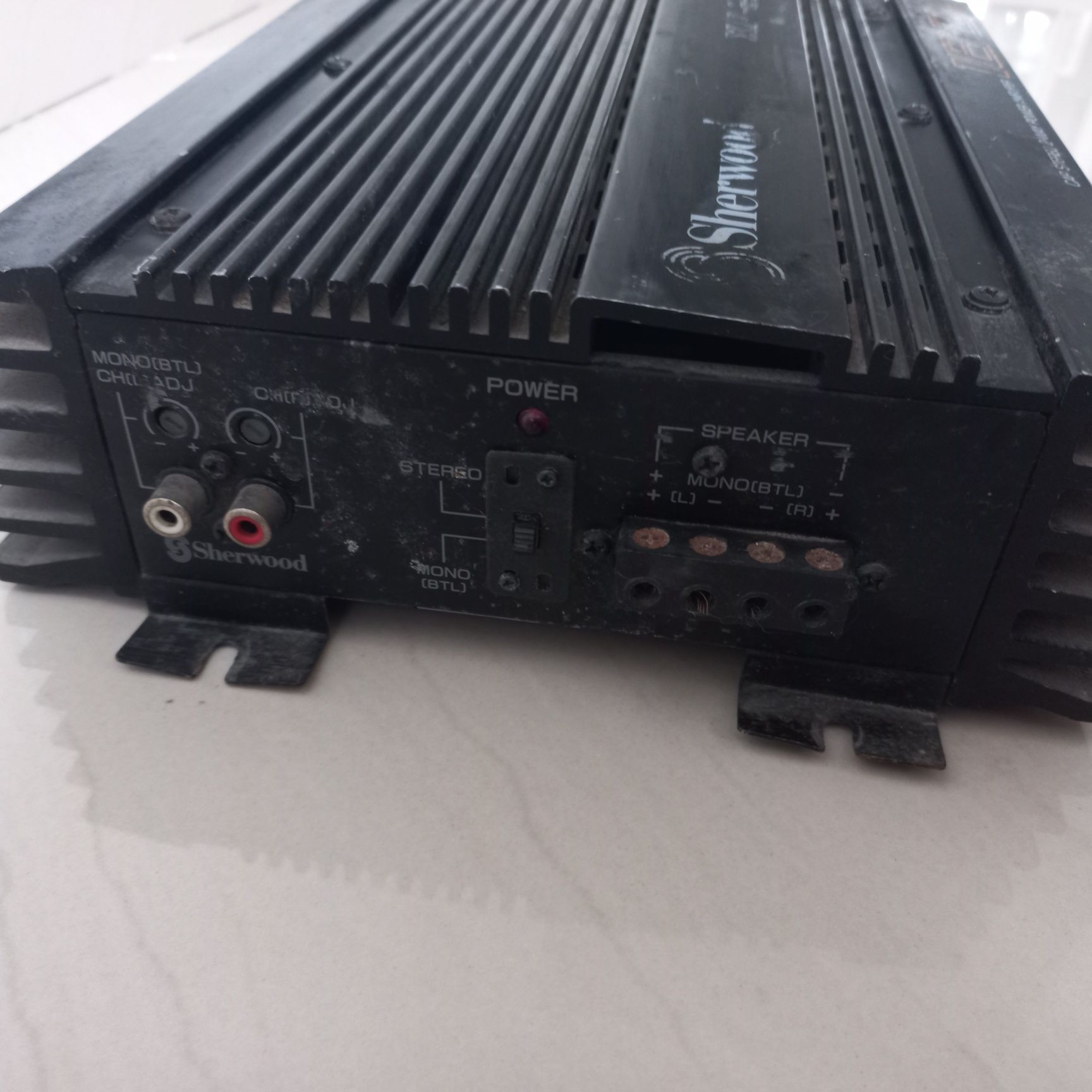 Wzmacniacz   180w