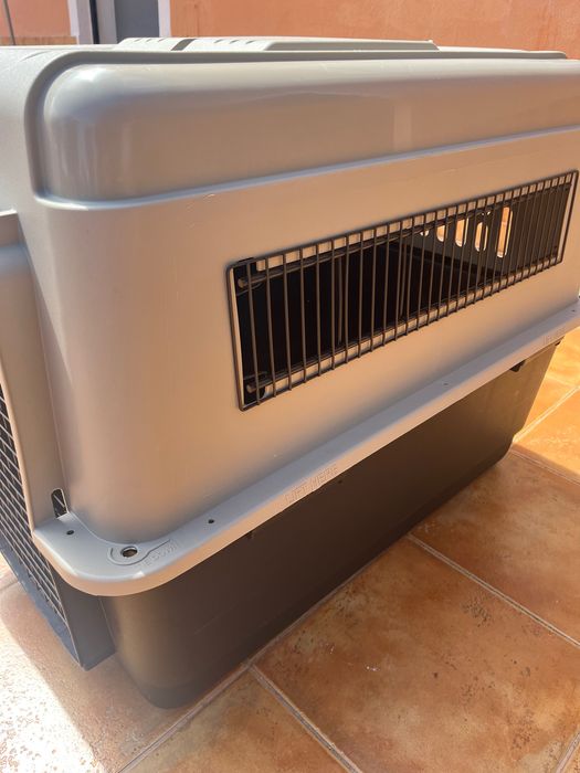 Caixa transportadora para cão 90x65 /70cm altura