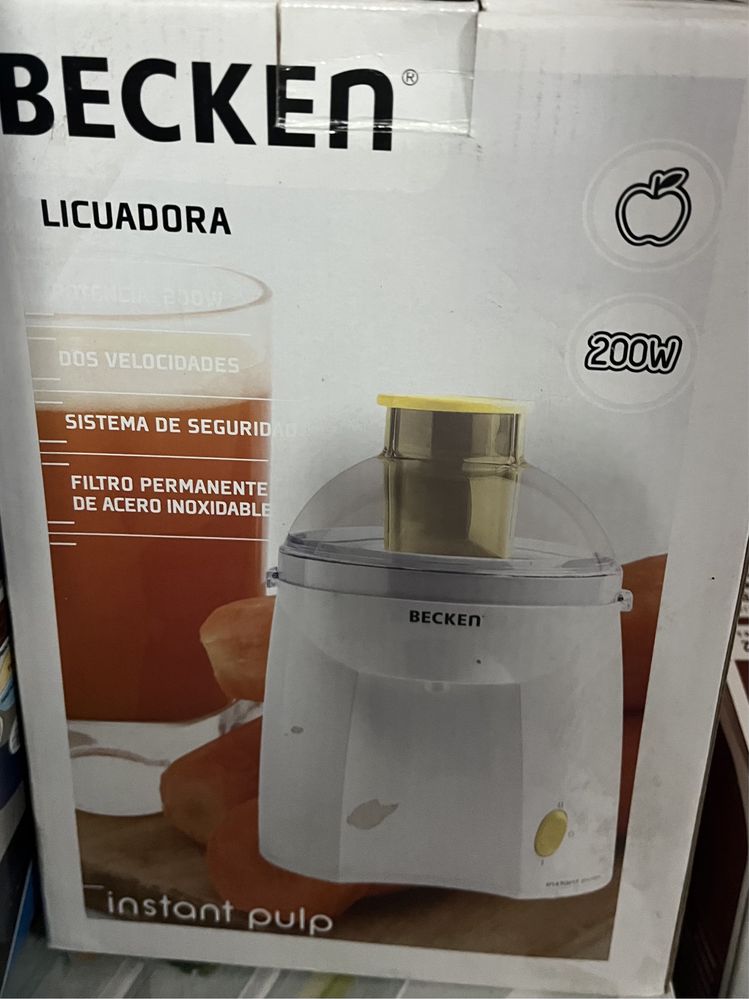 Liquidificadora Becken