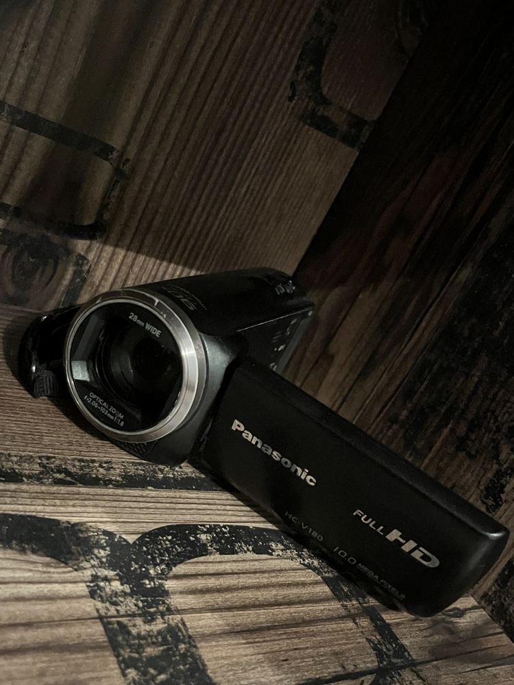 Kamera Panasonic HC-V180