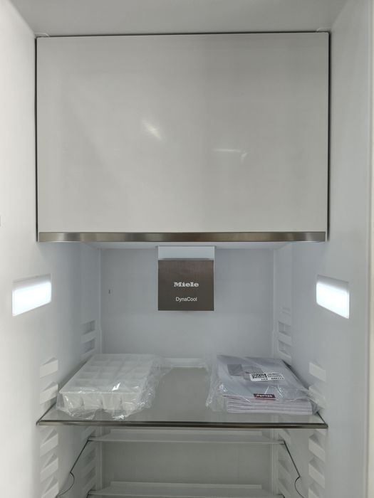 Вбудований Холодильник Miele®️K7734f 2023р DunaCool DailyFresh