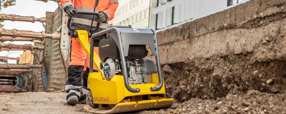 Zagęszczarka 300 kg,zagęszczarka 275 kg,zagęszczarka Wynajem Transport