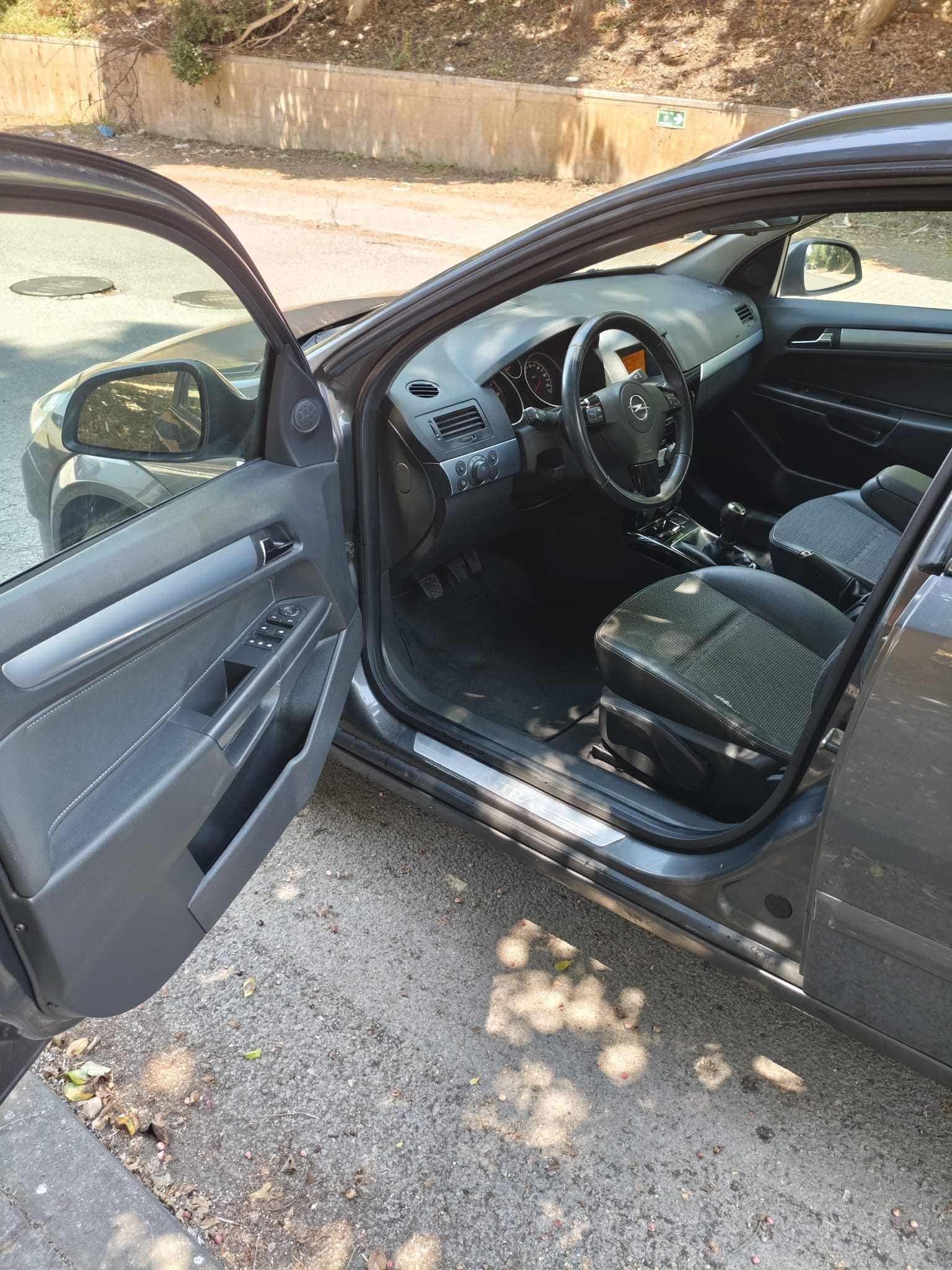Opel Astra Caravan 1.7 CDTi Cosmo Plus