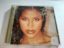 1 CD de Toni Braxton, album Secrets