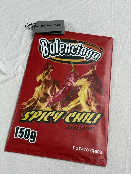 Balenciaga Chips Bag in Red