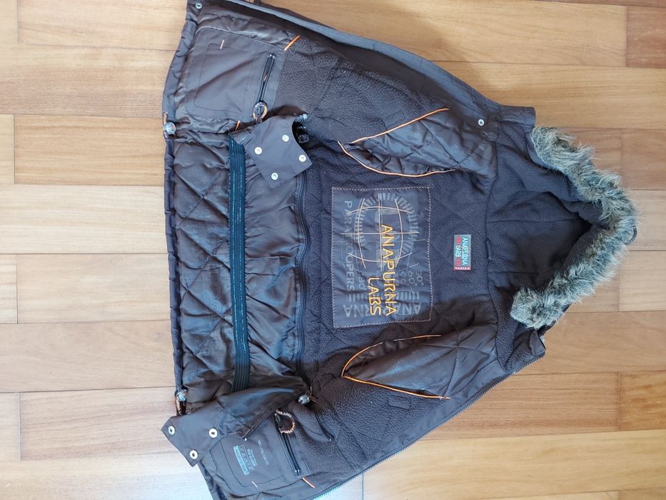 Parka de criança marca ANAPURNA