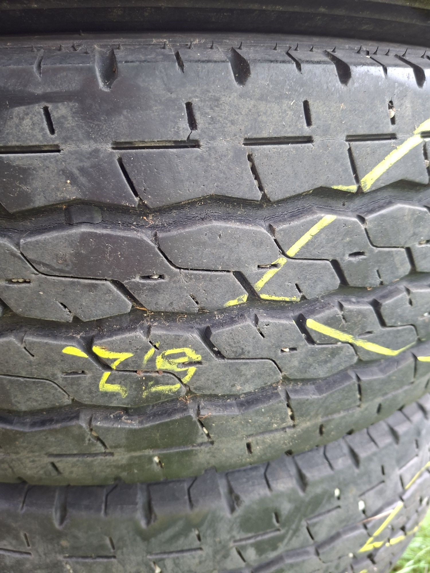 4x opony 215/70R15C FIRESTONE z 2017