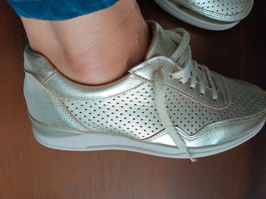 Sapatilhas marca Rugas