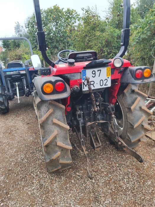 Trator Tym 740 horas