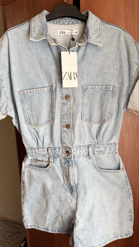 Джинсовий комбінезон zara розмір s